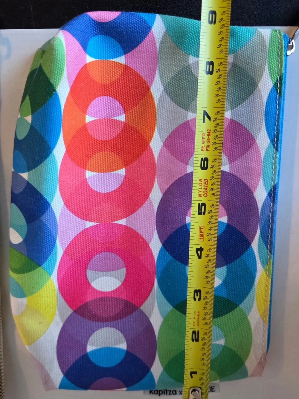 CLINIQUE MULTICOLOR POUCH/ZIPPERD COSMETIC  TRAVEL BAG